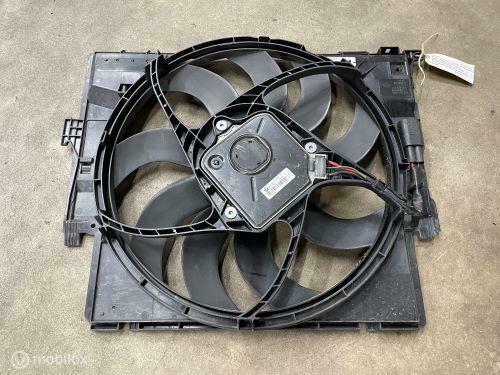 Koelventilatormotor BMW 3-serie F30-F31 ('15->) 17428641964, Gebruikt, Ophalen of Verzenden, BMW, BMW