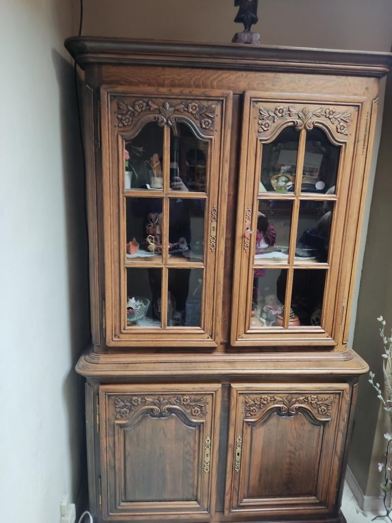 Antieke kast in heel mooie staat, Huis en Inrichting, Ophalen, 100 tot 150 cm, 200 cm of meer, Eikenhout