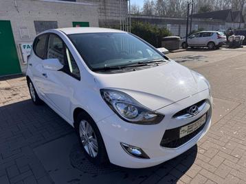 HYUNDAI beschikbaar voor biedingen