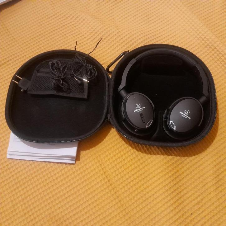 hoofdtelefoon Audio Technica, Audio, Tv en Foto, Hoofdtelefoons, Zo goed als nieuw, Over oor (circumaural), Overige merken, Ophalen of Verzenden