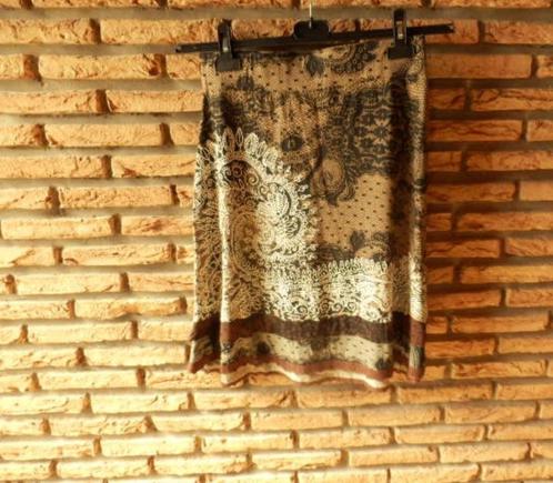 (18)- jupe femme t.38 brune - desigual -, Kleding | Dames, Rokken, Zo goed als nieuw, Maat 38/40 (M), Bruin, Knielengte, Ophalen of Verzenden