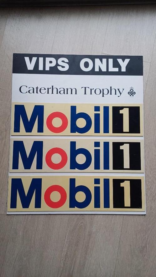 Lotus 7 Seven Caterham Mobil 1 uithangbord cicuit VIP ruimte, Verzamelen, Merken en Reclamevoorwerpen, Zo goed als nieuw, Reclamebord