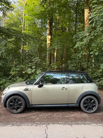 Mini Cooper D 1.6L, Autos, Achat, Boîte manuelle, Noir, Diesel
