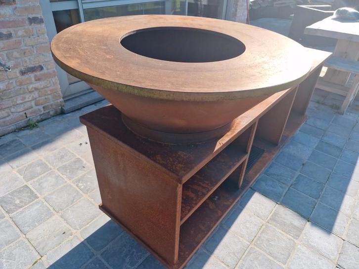 Plancha met buitenkeuken uit cortenstaal, Jardin & Terrasse, Cuisines extérieures, Comme neuf, Charbon, Autoportant, Enlèvement