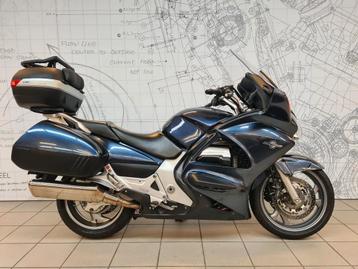 Honda ST1300 Pan European - A - garantie (bj 2015) beschikbaar voor biedingen