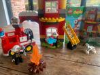 DUPLO brandweer kazerne - set 10903, Kinderen en Baby's, Speelgoed | Duplo en Lego, Ophalen of Verzenden, Zo goed als nieuw, Complete set