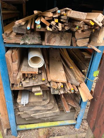 Hout voor beeldhouwen, schrijnwerker, Enlèvement