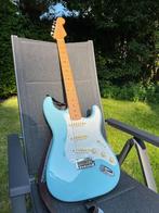 Fender Vintera '50s Stratocaster (Daphne Blue), Muziek en Instrumenten, Snaarinstrumenten | Gitaren | Elektrisch, Solid body, Zo goed als nieuw