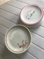 Assiettes à dessert (dia : 19 cm), Ophalen, Overige materialen, Zo goed als nieuw, Bord(en)