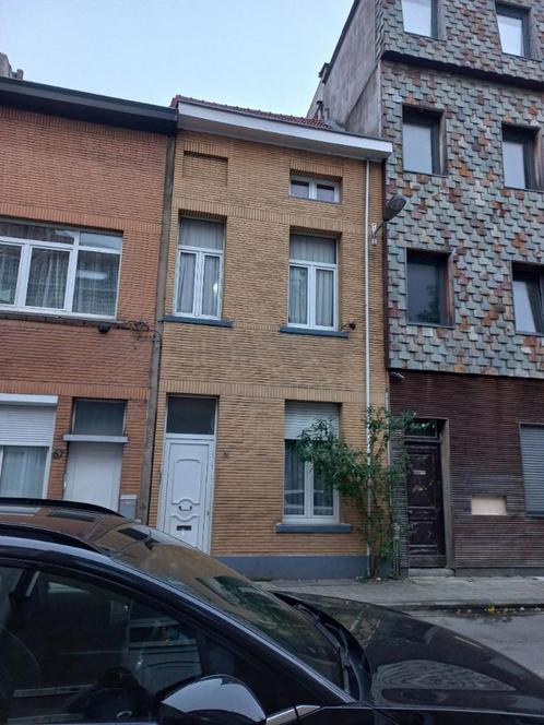 Te Koop 260K - 2060 ANTWERPEN, Immo, Huizen en Appartementen te koop, Antwerpen (stad), tot 200 m², Tussenwoning, D