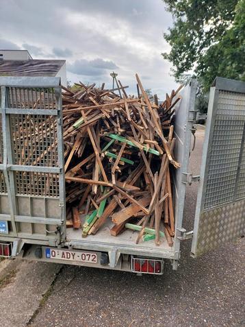brandhout beschikbaar voor biedingen