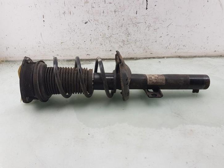 AMORTISSEUR OU ABSORBEUR DE CHOC AVANT GAUCHE Ibiza V (KJB), Autos : Pièces & Accessoires, Suspension & Châssis, Seat, Utilisé