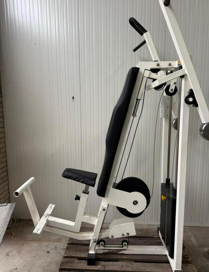 Technogym Vertical Traction / lat pulldown / latzug, Sports & Fitness, Équipement de fitness, Utilisé, Autres types, Bras, Jambes