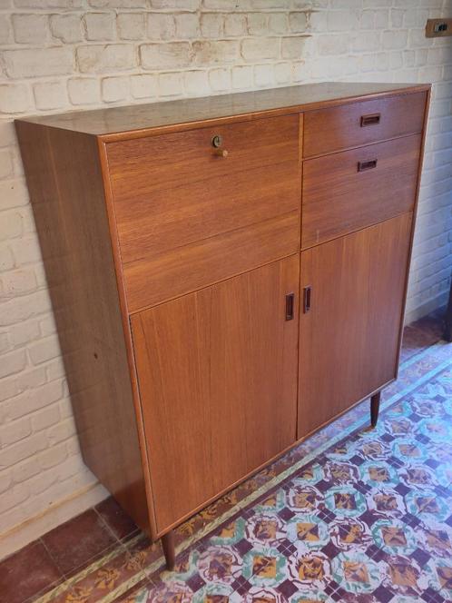 Vintage hoog dressoir/barkast, Huis en Inrichting, Kasten | Buffetkasten, Gebruikt, 100 tot 150 cm, 100 tot 150 cm, 25 tot 50 cm