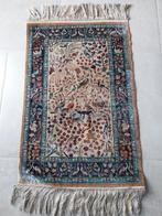 Handgeknoopte Ghoum, Huis en Inrichting, Stoffering | Tapijten en Vloerkleden, Ophalen, Gebruikt, 50 tot 100 cm, Overige kleuren