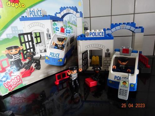 Duplo Ville Politiebureau - 5602*VOLLEDIG*PRIMA STAAT*, Kinderen en Baby's, Speelgoed | Duplo en Lego, Duplo, Complete set, Ophalen of Verzenden