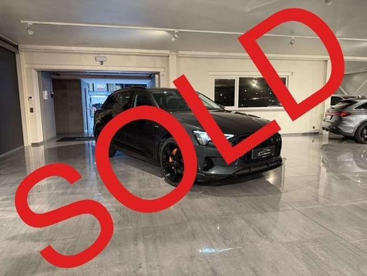 Audi Q8 e-tron SOLD BIJ GARAGE VRIENS YVES BV! (bj 2023), Auto's, Audi, Particulier, Te koop, Q8 e-tron, 4x4, ABS, Achteruitrijcamera