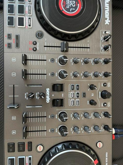 Numark NS-4FX nieuw in de doos met 2 jaar garantie, Musique & Instruments, DJ sets & Platines, Enlèvement ou Envoi