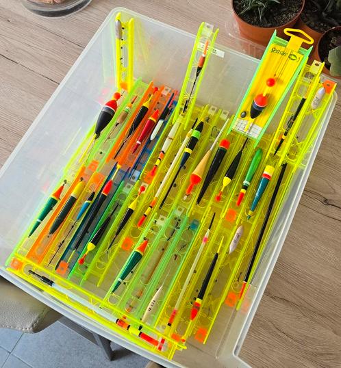 Lot de + de 30 lignes a vendre en lot ou la pièce., Watersport en Boten, Hengelsport | Algemeen, Zo goed als nieuw, Haak, Ophalen of Verzenden