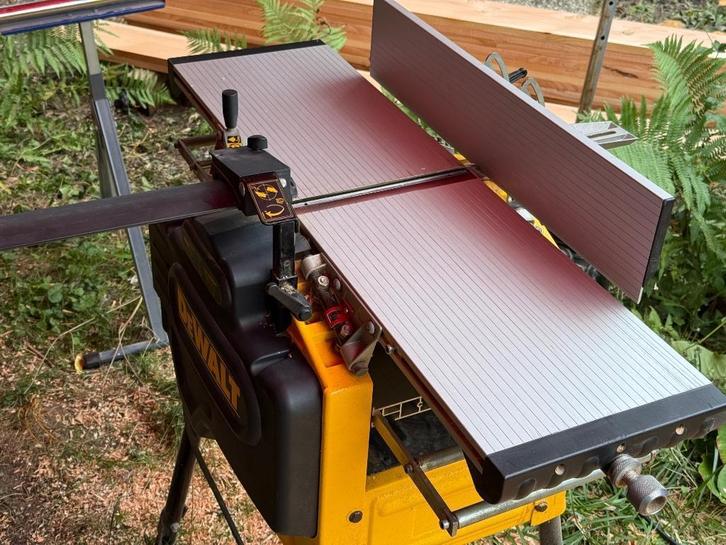 Dewalt schaafbank vandiktebank DW27300, Doe-het-zelf en Bouw, Schaafmachines, Gebruikt, Elektrisch, Ophalen