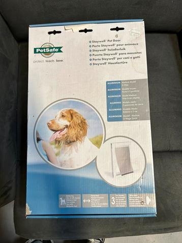 Pet safe (honden-kattenluik)nieuw in doos !!!