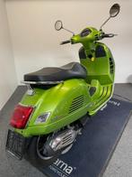 Vespa GTS Super 125 MY'19 ref. LS 3143, Motoren, Scooter, Bedrijf, 125 cc, 11 kW of minder