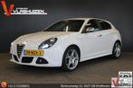 Alfa Romeo Giulietta 2.0 JTDm Distinctive | Leder | Climate, Auto's, Alfa Romeo, Zwart, Bedrijf, Te koop, Start-stop-systeem