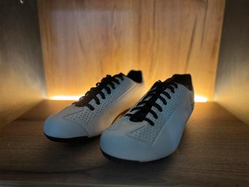 DHB Classic wielerschoenen maat 40 NIEUW beschikbaar voor biedingen