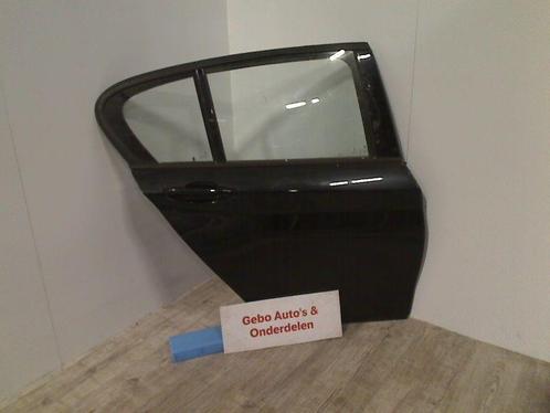 PORTIER RECHTS ACHTER BMW 1 serie (F20) (01-2010/06-2019), Auto-onderdelen, Carrosserie, Deur, BMW, Achter, Rechts, Gebruikt