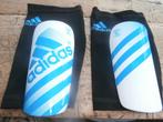 Nieuw Adidas voetbal beenbeschermers maat XS kids, Nieuw, Maat XS of kleiner, Ophalen of Verzenden