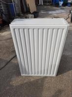 Verticale radiator voor centrale verwarming, Doe-het-zelf en Bouw, Ophalen, Gebruikt, Radiator, 60 tot 150 cm