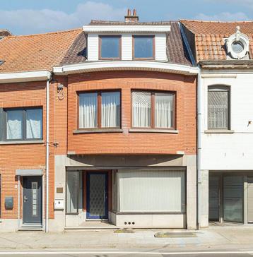 Maison à vendre à Basecles, 3 chambres, 300 m², Maison individuelle, 3 pièces