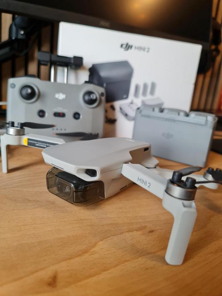 Pack combiné Fly More pour DJI Mini 2 4K, TV, Hi-fi & Vidéo, Drones, Comme neuf, DJI, Moins de 250 g, Enlèvement ou Envoi