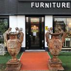 UNIEKE SET OUDE VAZEN OP SOKKEL 190 hoog GIETIJZER VAAS, Enlèvement