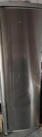 Koelkast, Ophalen, 200 liter of meer, 160 cm of meer, 45 tot 60 cm