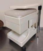 🟡🟠 Urgent 🌻 Vintage beschikbaar ✨️ zitkruk voor manicure, Ophalen, Gebruikt