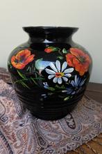 zwarte vaas met bloemen, jaren  50, Ophalen