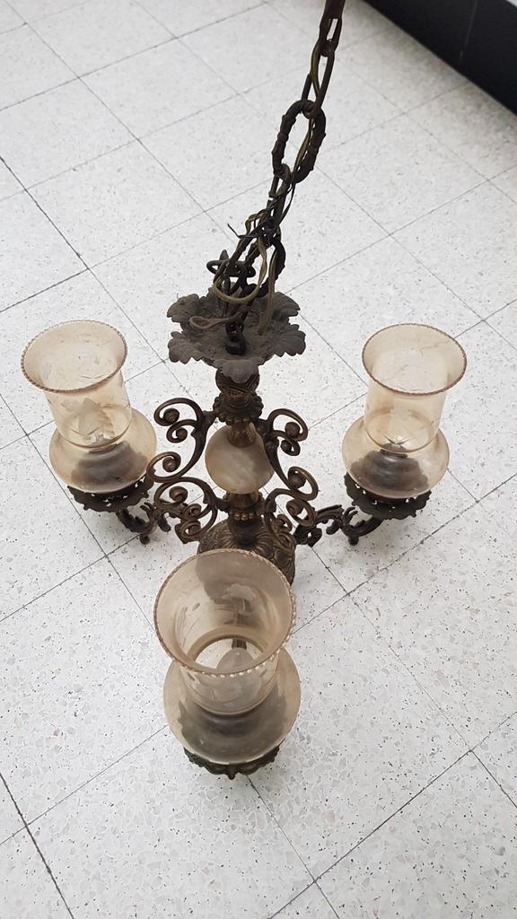 Lustre rustique en LAITON, à 3 bras, Maison & Meubles, Lampes | Lustres, Utilisé, Bois, Enlèvement ou Envoi