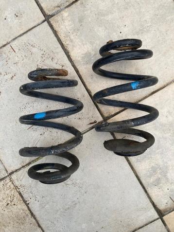 Vw T4 originele spiraalveren, weinig k’s, blauwe stip