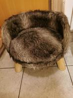 Kattenstoeltje, Dieren en Toebehoren, Kattenmanden, Ophalen, Zo goed als nieuw, Wol