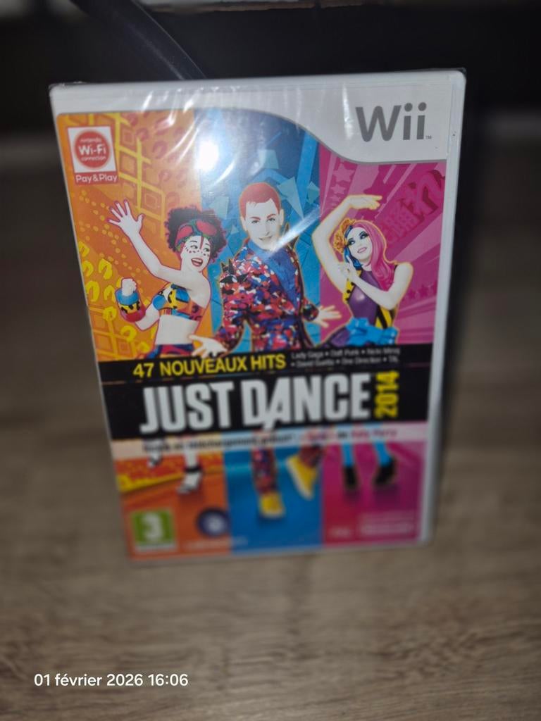Just Dance 2014 Wii gloednieuw in blisterverpakking, Games en Spelcomputers, Games | Nintendo Wii, Ophalen of Verzenden