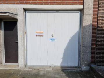 DUBBELE Garagebox + staanplaats Apollostraat 44 Antwerpen