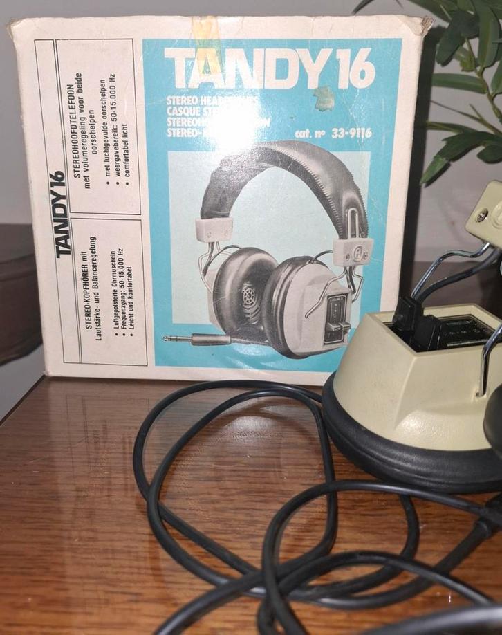 Casque audio Realistic, TV, Hi-fi & Vidéo, Casques audio