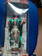 Thai barbie, in doos, Verzamelen, Poppen, Ophalen of Verzenden, Zo goed als nieuw