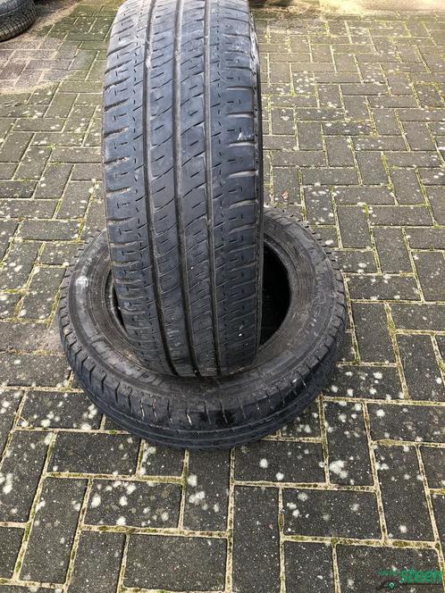 2 x bedrijfswagen Michelin Agilis 235-60-17 10 PR 117/115 R, Auto-onderdelen, Banden en Velgen, Band(en), Zomerbanden, 17 inch