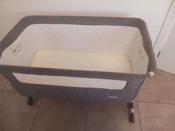 Co-sleeper  beschikbaar voor biedingen