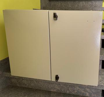Sarel Schakelkast IP65 – 30x60x80cm – Nieuw – Halve Prijs beschikbaar voor biedingen