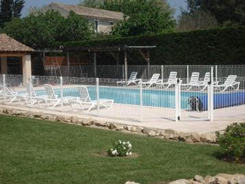maison de vacances avec piscine dans le sud de la France, Propriétaire, Ardèche ou Auvergne, Lac ou rivière, Maison de campagne ou Villa