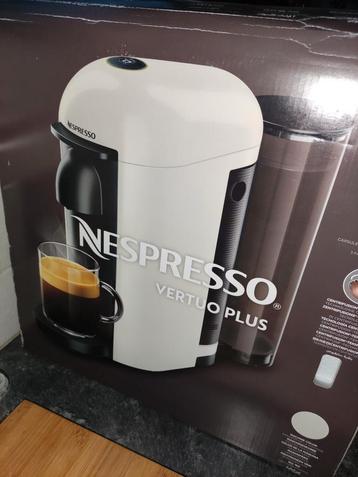 Nespresso Vertuo plus (neuf), Enlèvement, Comme neuf