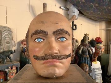 Charismatische mannequin ( privé collectie) beschikbaar voor biedingen